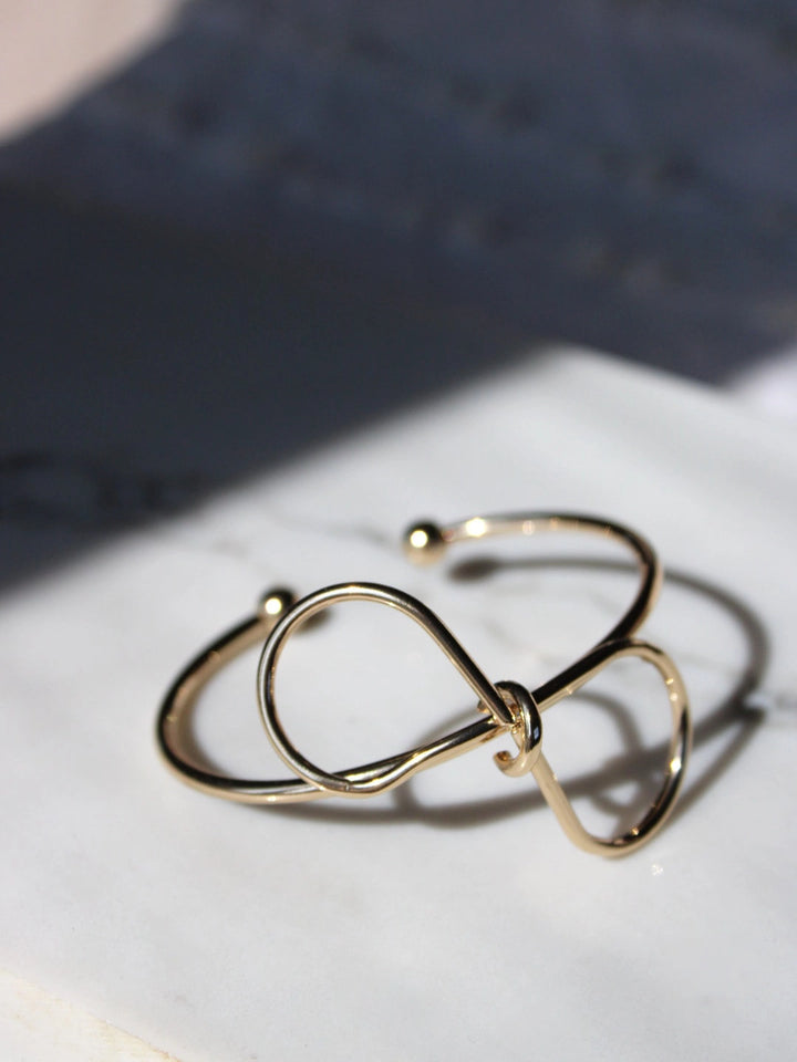 Dainty Bow Cuff