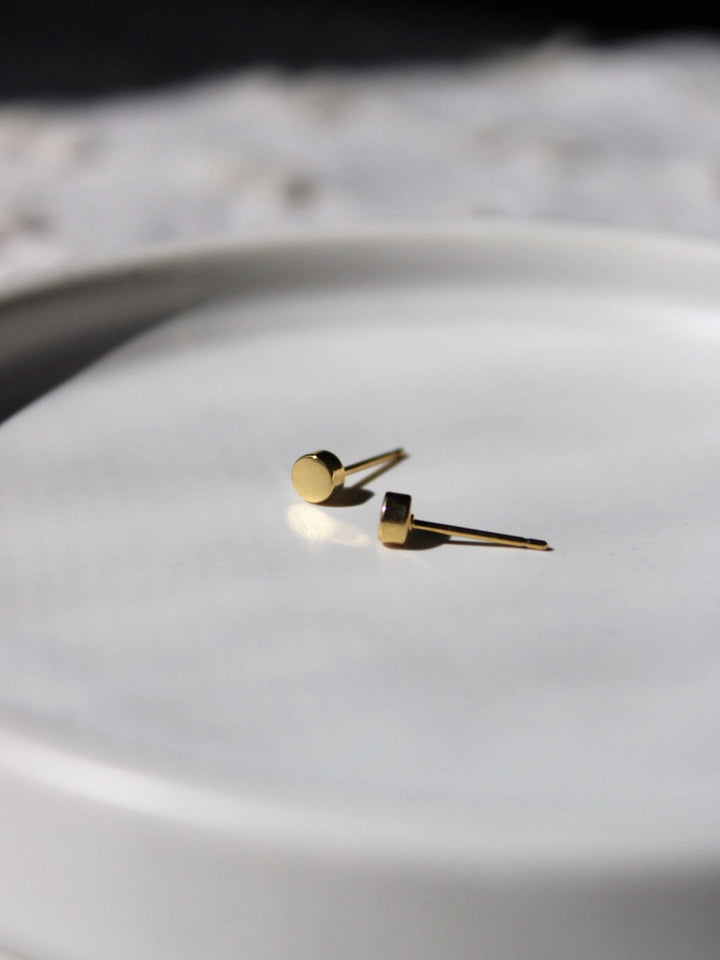 Minimalist Circle Stud Earrings