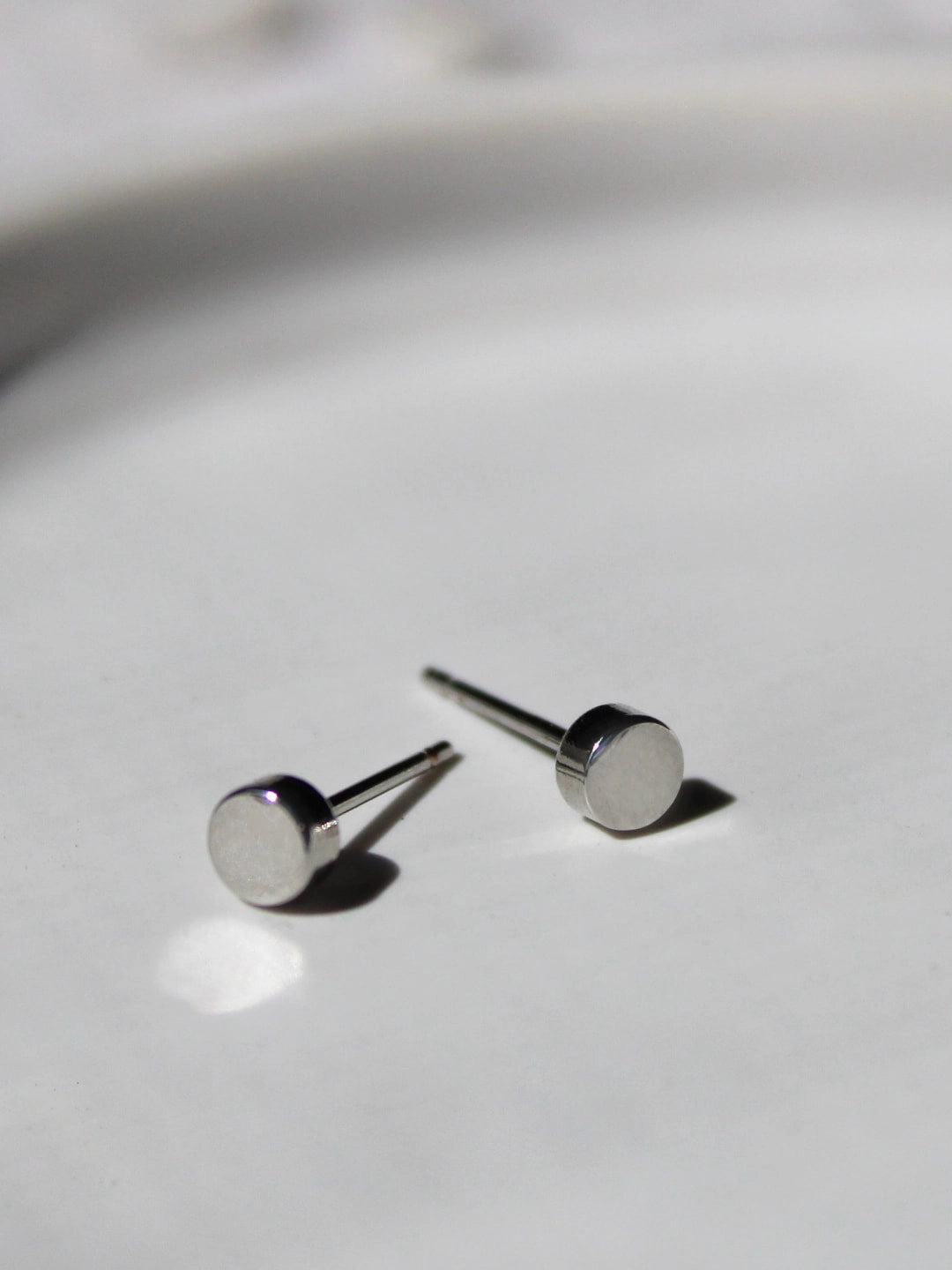 Minimalist Circle Stud Earrings