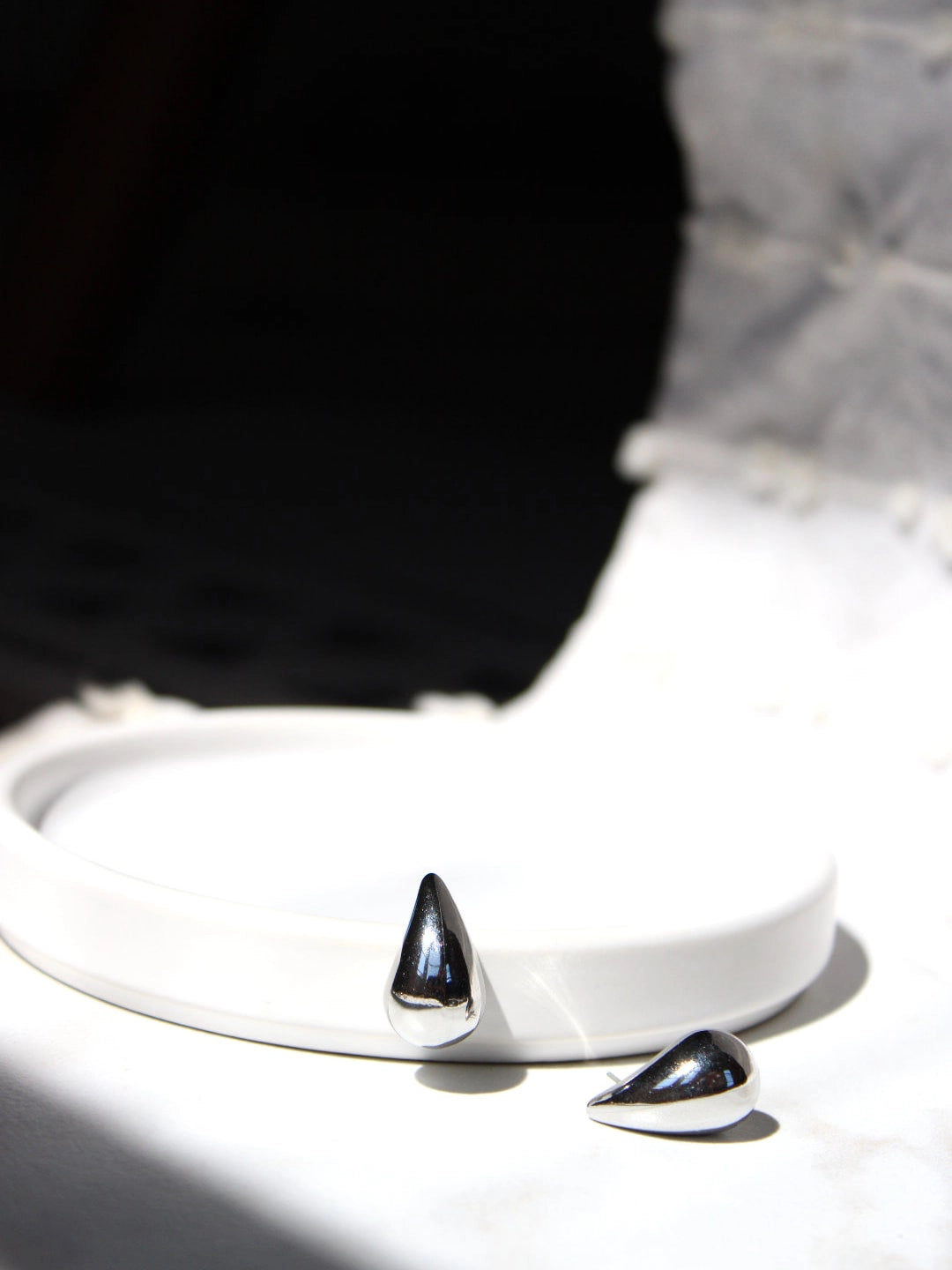 Vendetta Drop Stud Earring